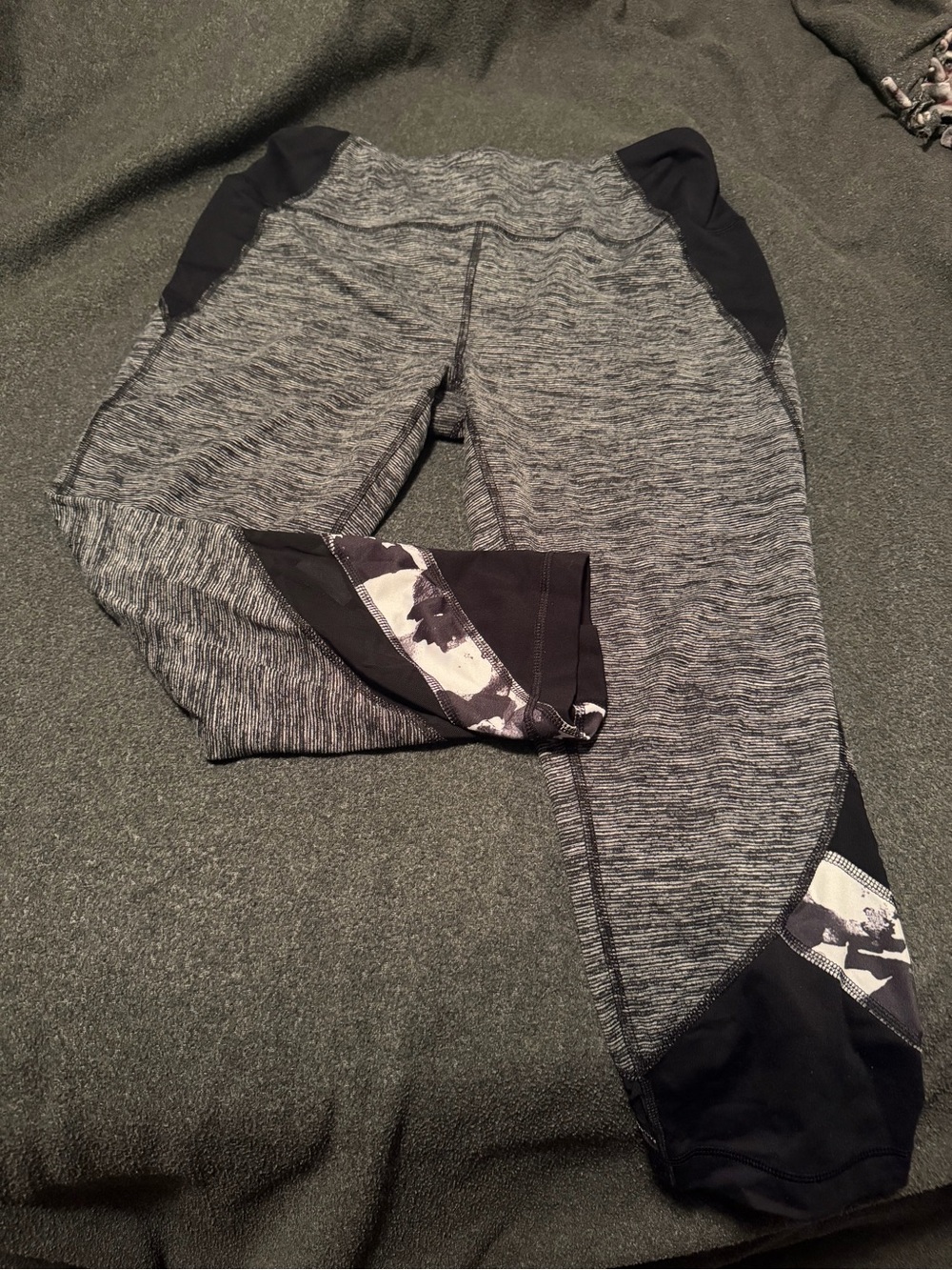 Reflex Women's Heather Gray Leggings with Black Panels
